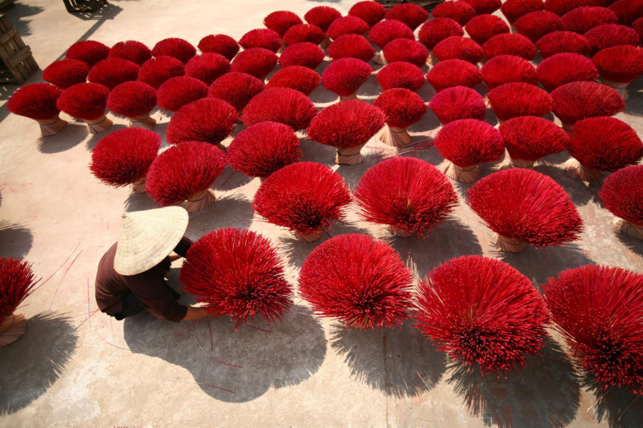 Về Hưng Yên ghé làng hương xạ Cao Thôn