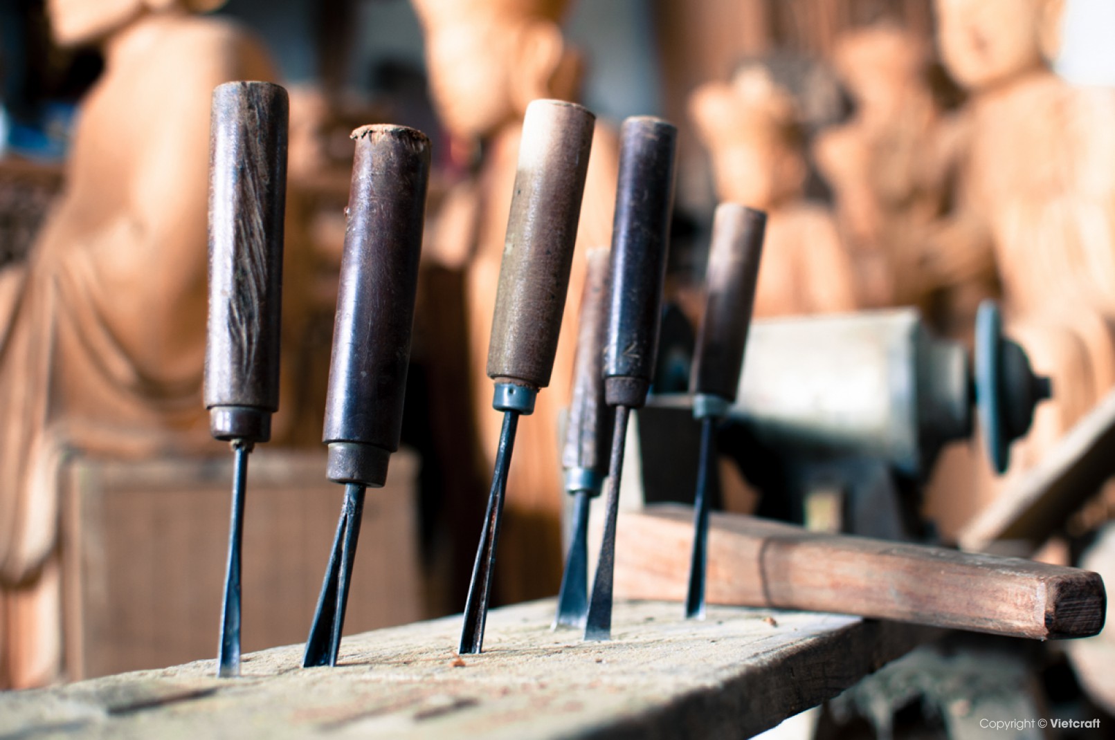 Làng nghề TIỆN GỖ Nhị Khê